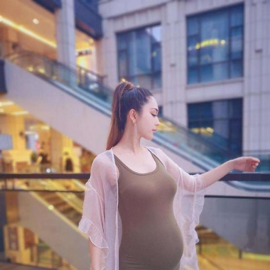 网红大肚子,揭秘网络红人背后的生活与争议