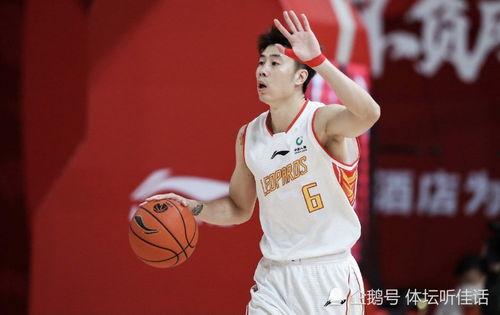 深圳男篮全明星队员,实力与荣耀的完美融合”